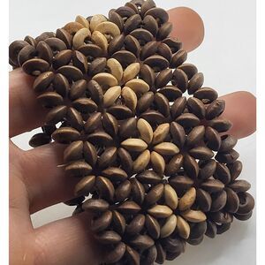 Tropical Wooden-Beaded Stretch Bracelet (Brown & Tan) with Floral Pattern 7in